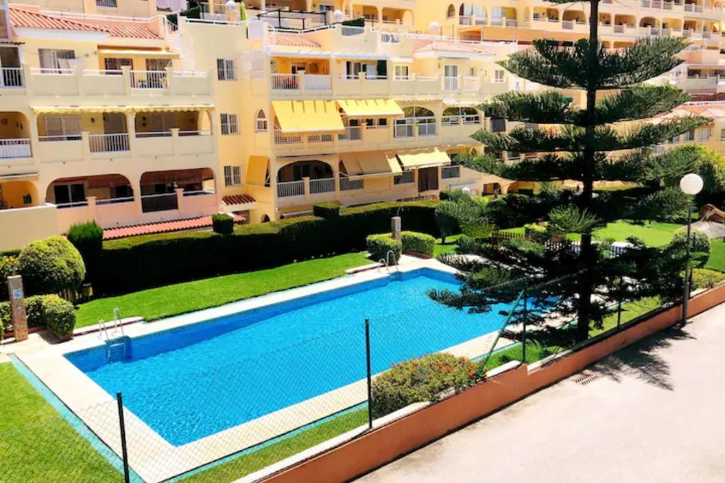 Apartament Piso En Zona Tranquila De - Torrequebrada Golf Benalmádena Zewnętrze zdjęcie